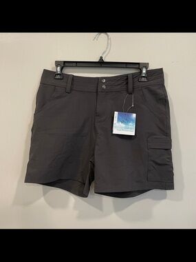 Willett Grey Shorts Women’s size 6 NWT